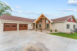 770 Mills Hollow Rd, Branson, MO 65616