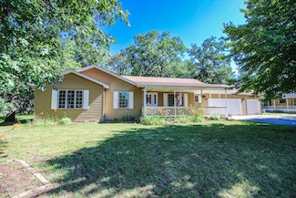 11546 Georgetown Dr, Demotte, IN 46310
