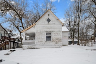 214 Bradford St NE, Grand Rapids, MI 49503