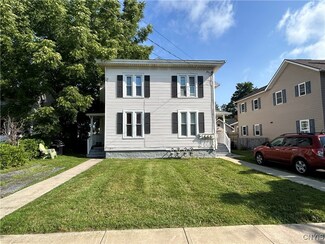 43 Pulaski St, Auburn, NY 13021