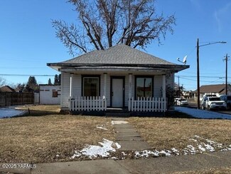 602 S 9th Ave, Yakima, WA 98902