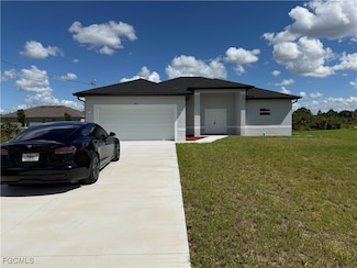 1027 Eisenhower Blvd, Lehigh Acres, FL 33974