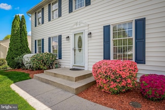 5 Hurst Oak Ct, Nottingham, MD 21236