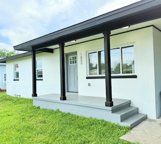 1809 Clay Ave, Panama City, FL 32405