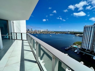 17301 Biscayne Blvd Unit 2105, Aventura, FL 33160