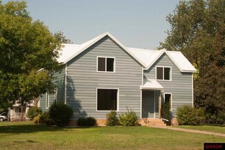 302 Central Ave N, Mapleton, MN 56065