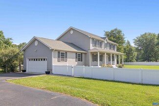40 E Jack Jouett Rd, Louisa, VA 23093