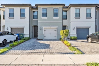 2157 Appleton Cir S, Oakland Park, FL 33309