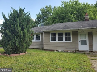 135 Lemmon Ave, Pemberton, NJ 08068