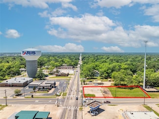 1902 Bonham St, Paris, TX 75460