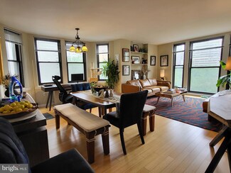 135 S 19th St Unit 711, Philadelphia, PA 19103