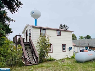 355 W Harvey St, Ely, MN 55731