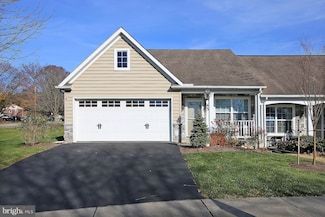 43 Farm Ln, Lancaster, PA 17603