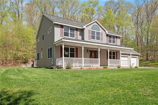 825 Woonsocket Hill Rd, North Smithfield, RI 02896