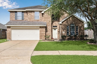 2602 Courtyard Ln, Pearland, TX 77584