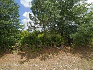1214 Jefferson Ave, Lehigh Acres, FL 33972