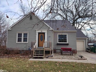 813 N Sycamore St, Creston, IA 50801