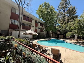 20234 Cantara St Unit 143, Winnetka, CA 91306