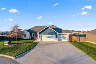 2314 W Sorrento Ct, Ozark, MO 65721