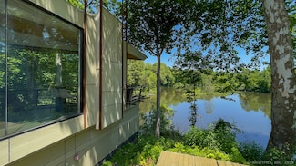 47 Still River Dr, New Milford, CT 06776