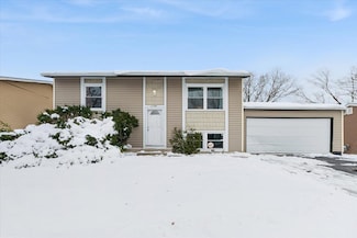 17781 Yale Ln, Country Club Hills, IL 60478
