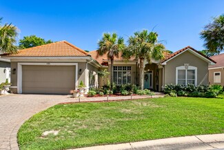 4334 Sunset Beach Cir, Niceville, FL 32578