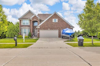 449 Corinth Cir, Dundee, MI 48131