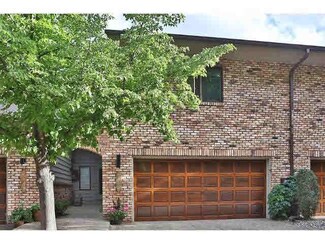 5551 Village Dr, Edina, MN 55439
