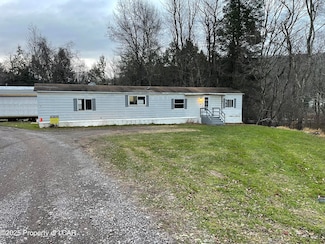27 Country Pine, Dallas, PA 18612