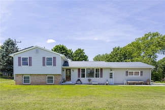 4 Rogers Pkwy, Brockport, NY 14420