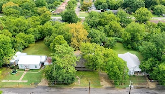 555 E James St, Wills Point, TX 75169