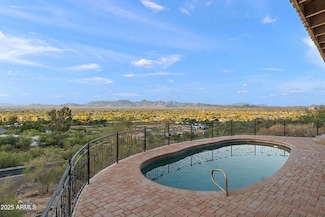 6349 E Hummingbird Ln, Paradise Valley, AZ 85253