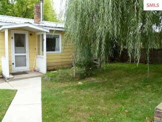 611 E 4th St S, Oldtown, ID 83822