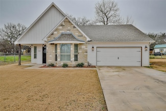 1406 Blackhawk Cir, Granbury, TX 76048