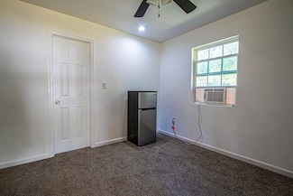 229 Bishop Unit 8, Livingston, TX 77351