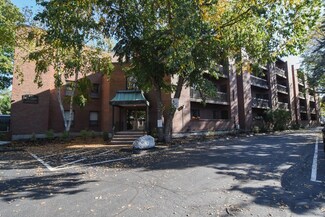 123 Elm St Unit B-7, Quincy, MA 02169