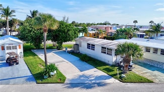2105 Nettles Blvd, Jensen Beach, FL 34957