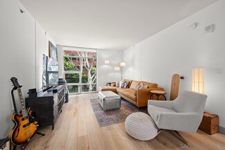 425 W Beech St Unit 329, San Diego, CA 92101