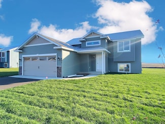 118 Cedar St SE, Kimball, MN 55353