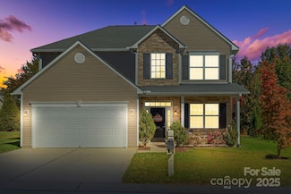 258 Lumber River Rd, Fletcher, NC 28732