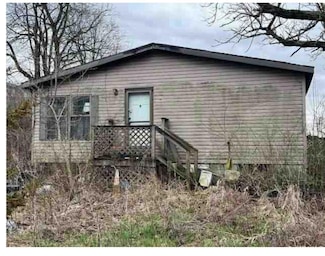 708 E 100 S, Hartford City, IN 47348