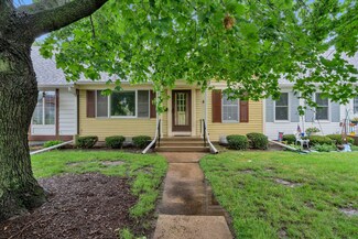 73 Garden Dr, Montgomery, IL 60538