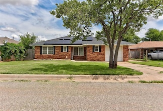 36 W Okarche Ave, Okarche, OK 73762