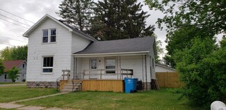 203 E Read St, Marcellus, MI 49067