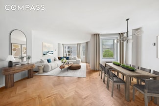 155 W 68th St Unit 404, New York, NY 10023