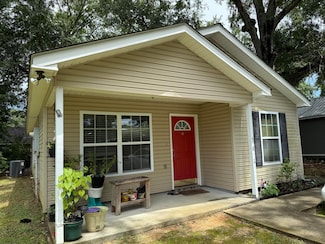 507 S Curran Ave, Picayune, MS 39466