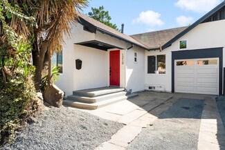 1210 E 11th St, Long Beach, CA 90813
