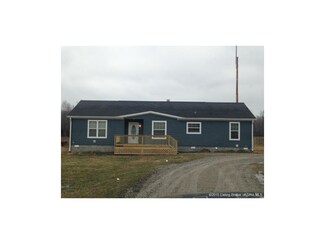 181 E Crothersville Rd, Austin, IN 47102