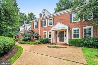 4801 31st St S Unit B2, Arlington, VA 22206