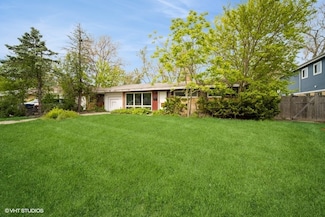 1043 Whitfield Rd Unit 2, Northbrook, IL 60062